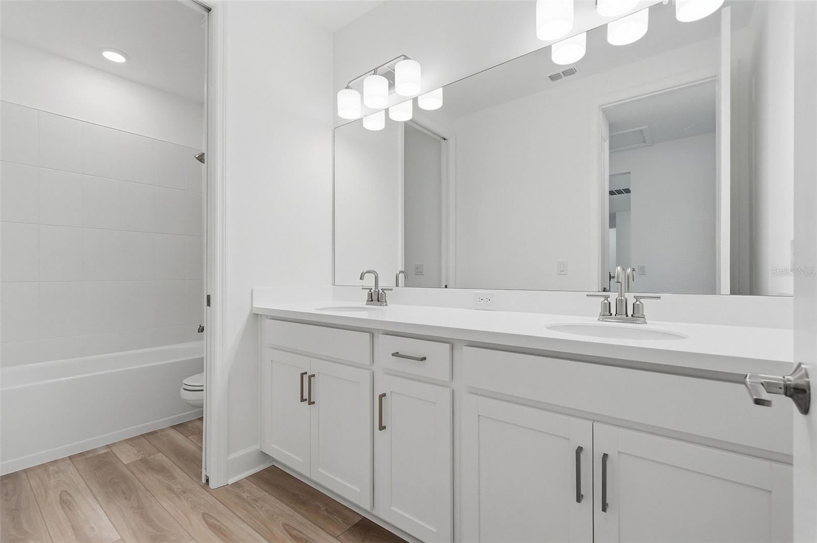 TIMBER RDG - Residential