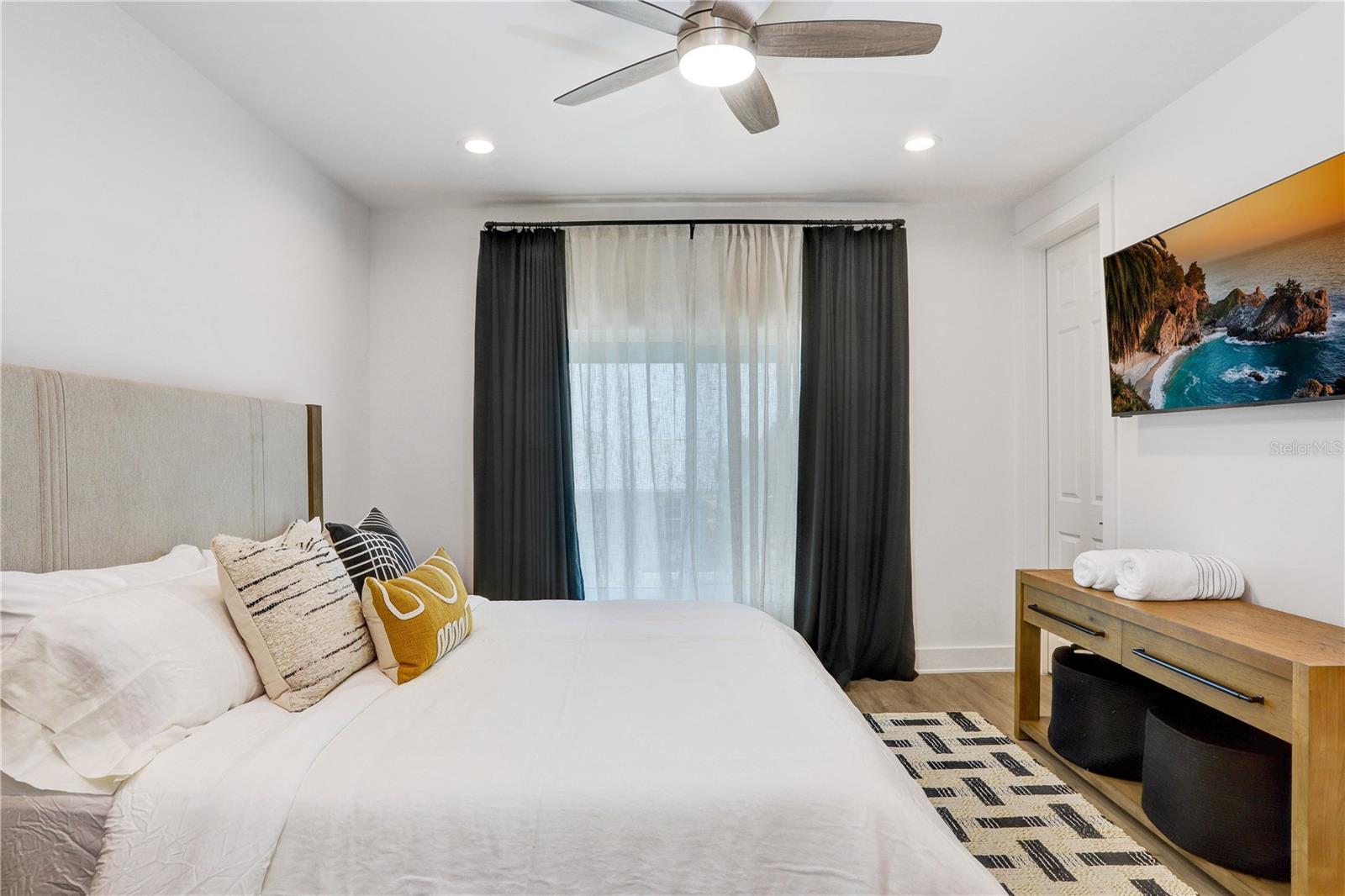 AZUL TWNHMS CONDO - Residential