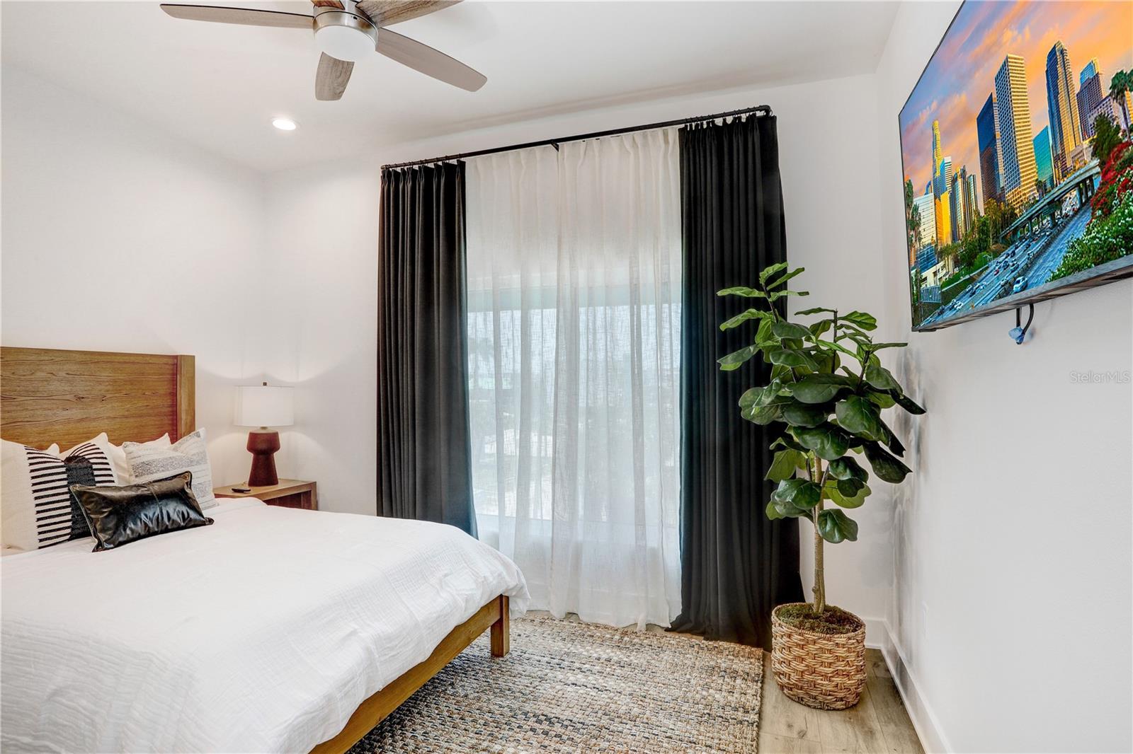 AZUL TWNHMS CONDO - Residential