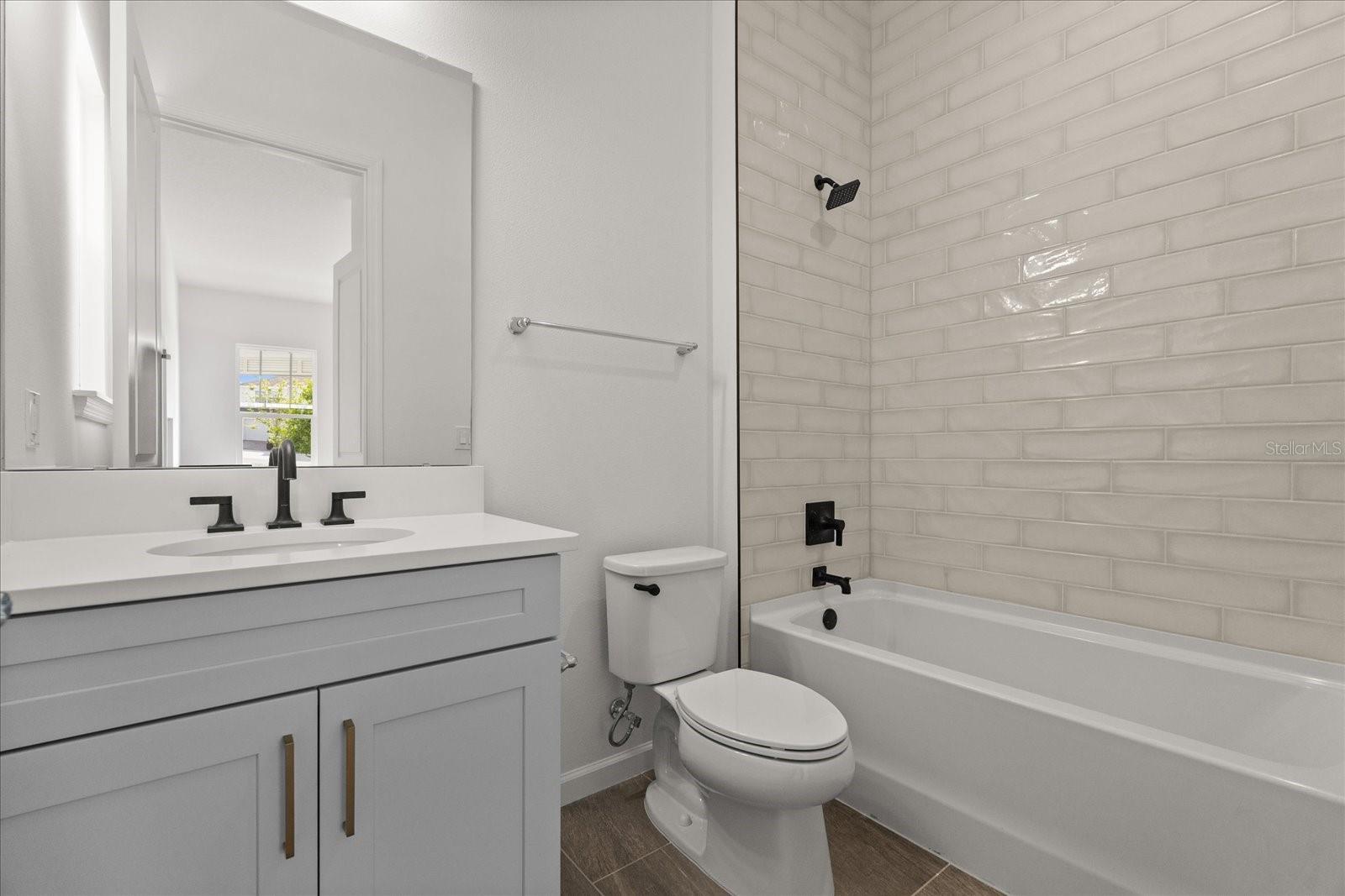 WESLYN PARK - Residential