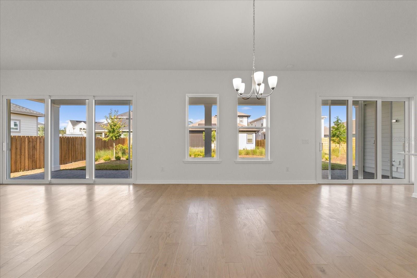 WESLYN PARK - Residential