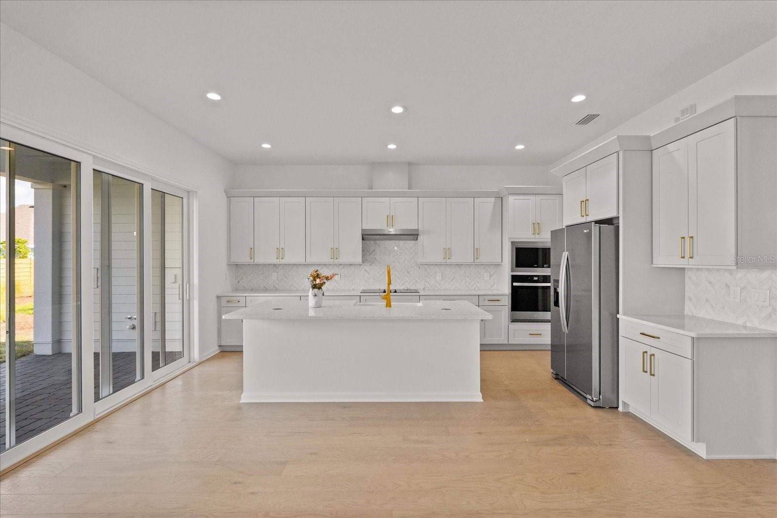 WESLYN PARK - Residential