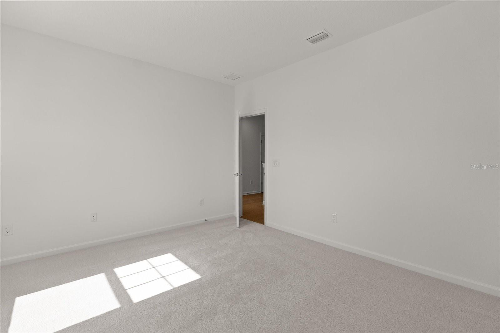 WESLYN PARK - Residential