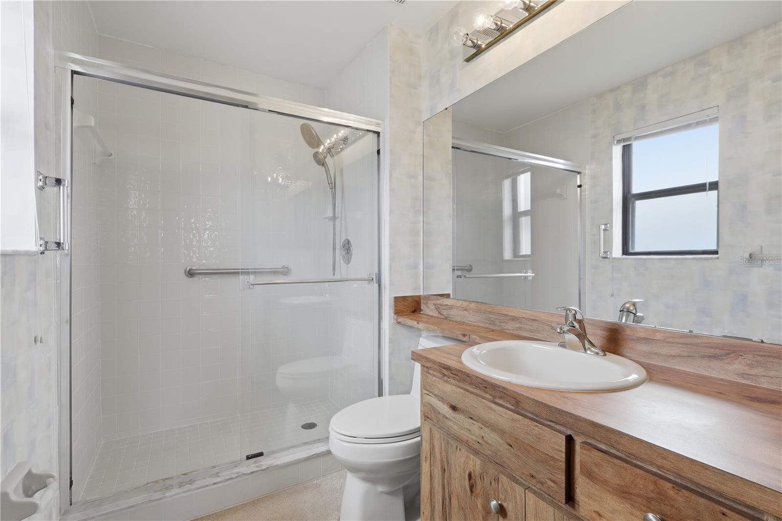MISTY MEADOW - Residential