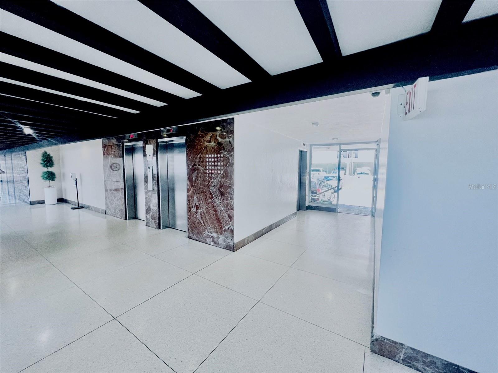 LA MANCHA COUNCIL OF OWNERS - Residential