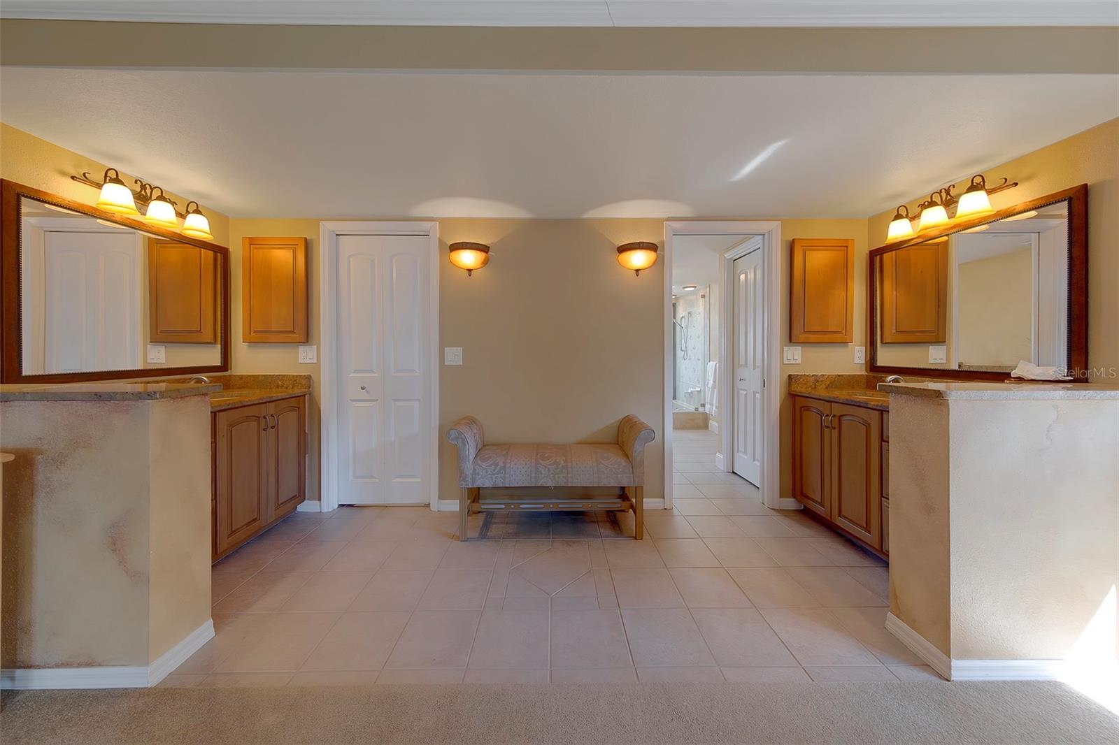 FEATHER SOUND CUSTOM HOME SITE - Residential