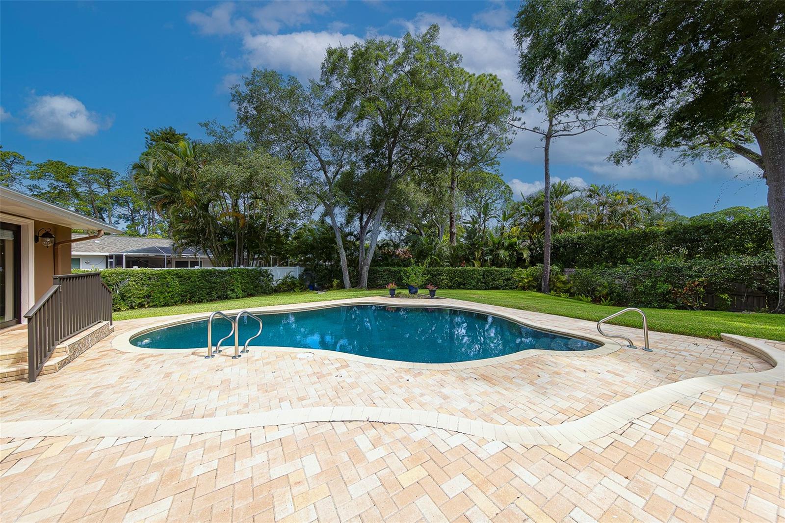 FEATHER SOUND CUSTOM HOME SITE - Residential