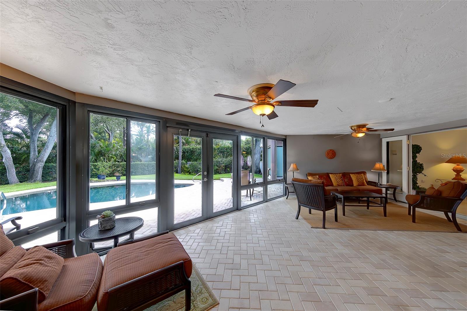 FEATHER SOUND CUSTOM HOME SITE - Residential