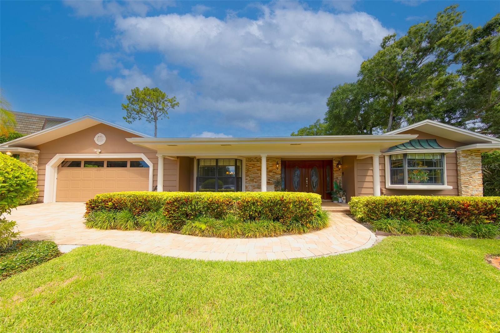 FEATHER SOUND CUSTOM HOME SITE - Residential