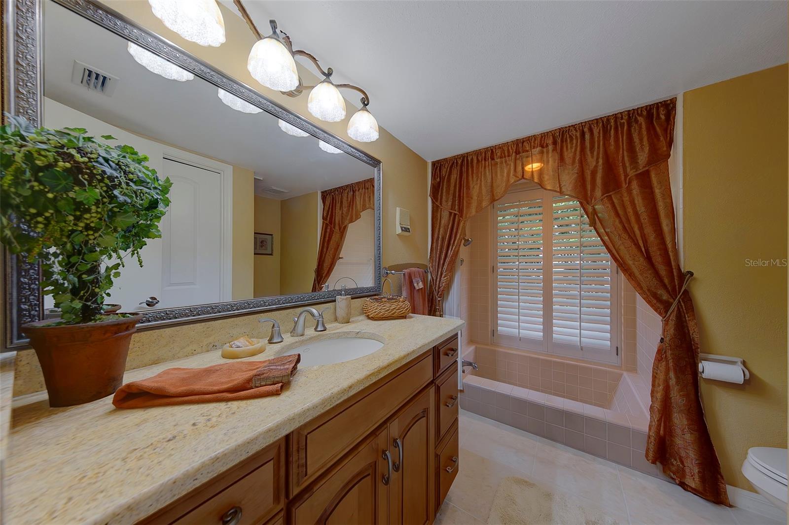 FEATHER SOUND CUSTOM HOME SITE - Residential