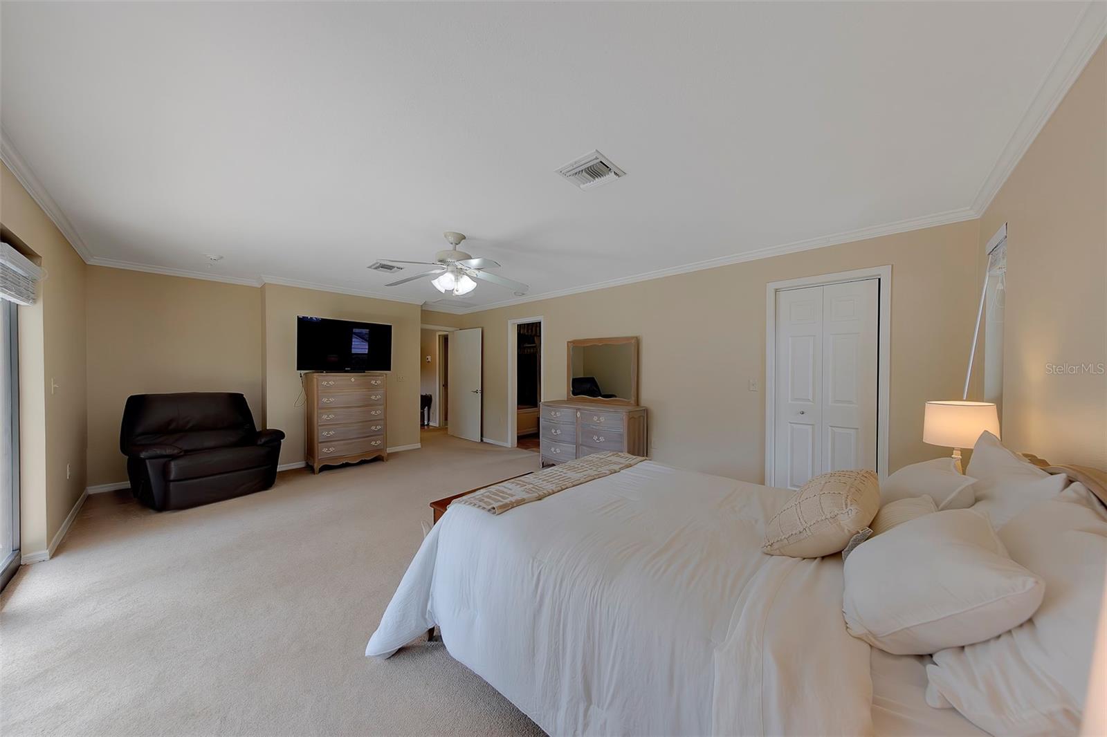 FEATHER SOUND CUSTOM HOME SITE - Residential