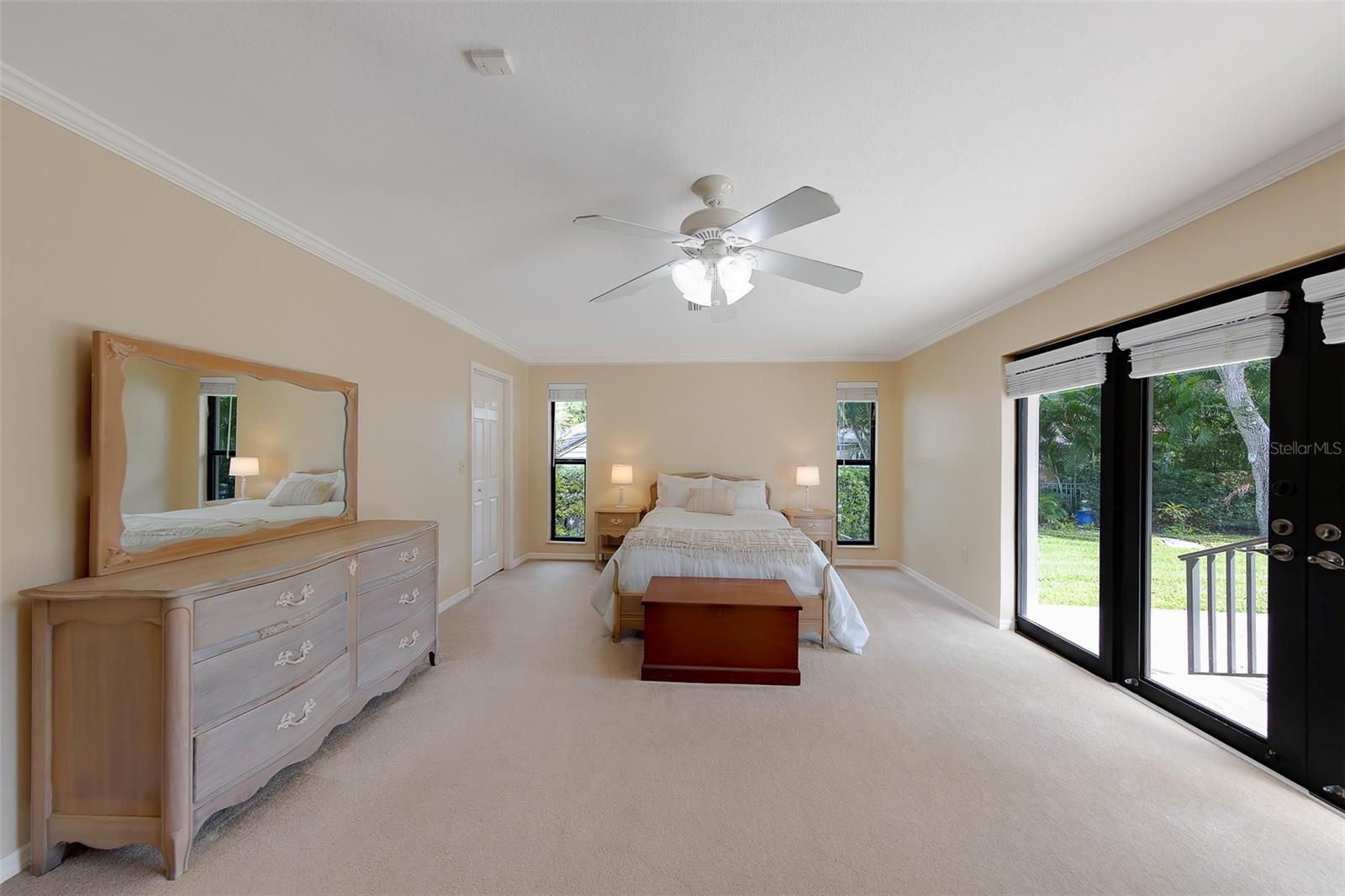 FEATHER SOUND CUSTOM HOME SITE - Residential