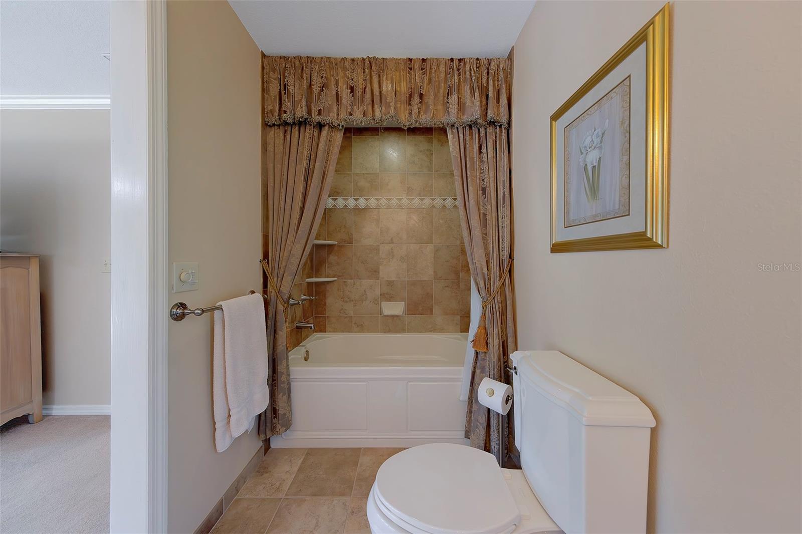 FEATHER SOUND CUSTOM HOME SITE - Residential