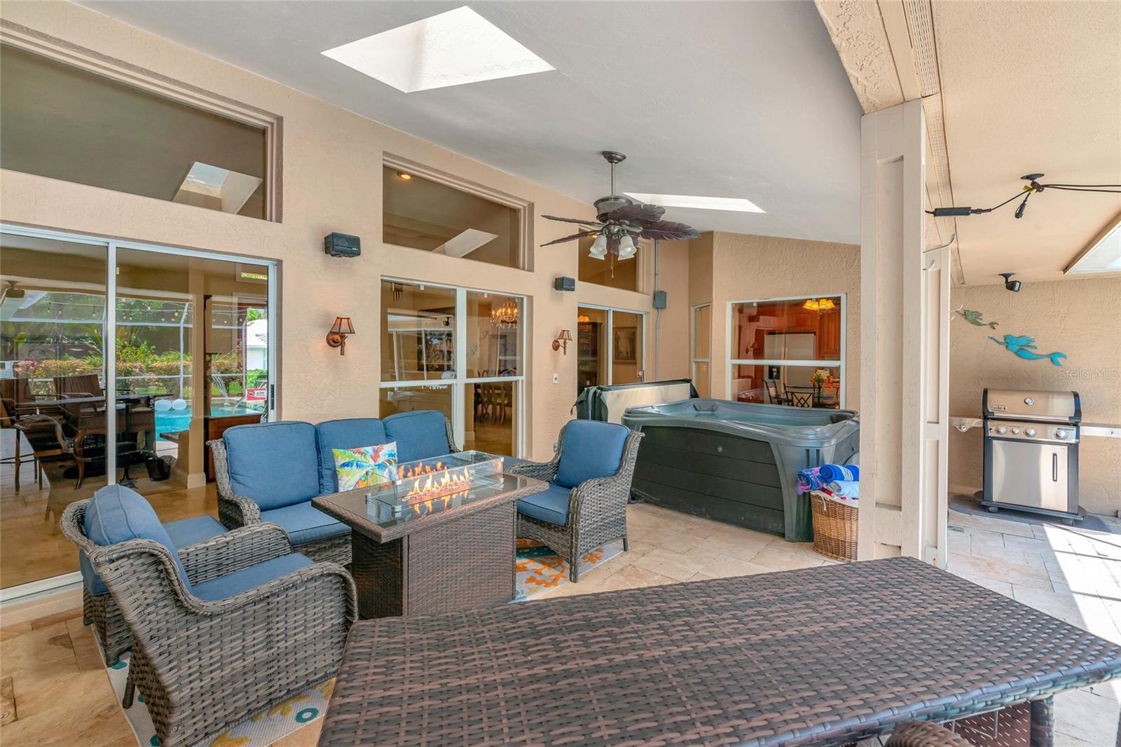 SOUTHBAY YACHT & RACQUET CLUB - Residential