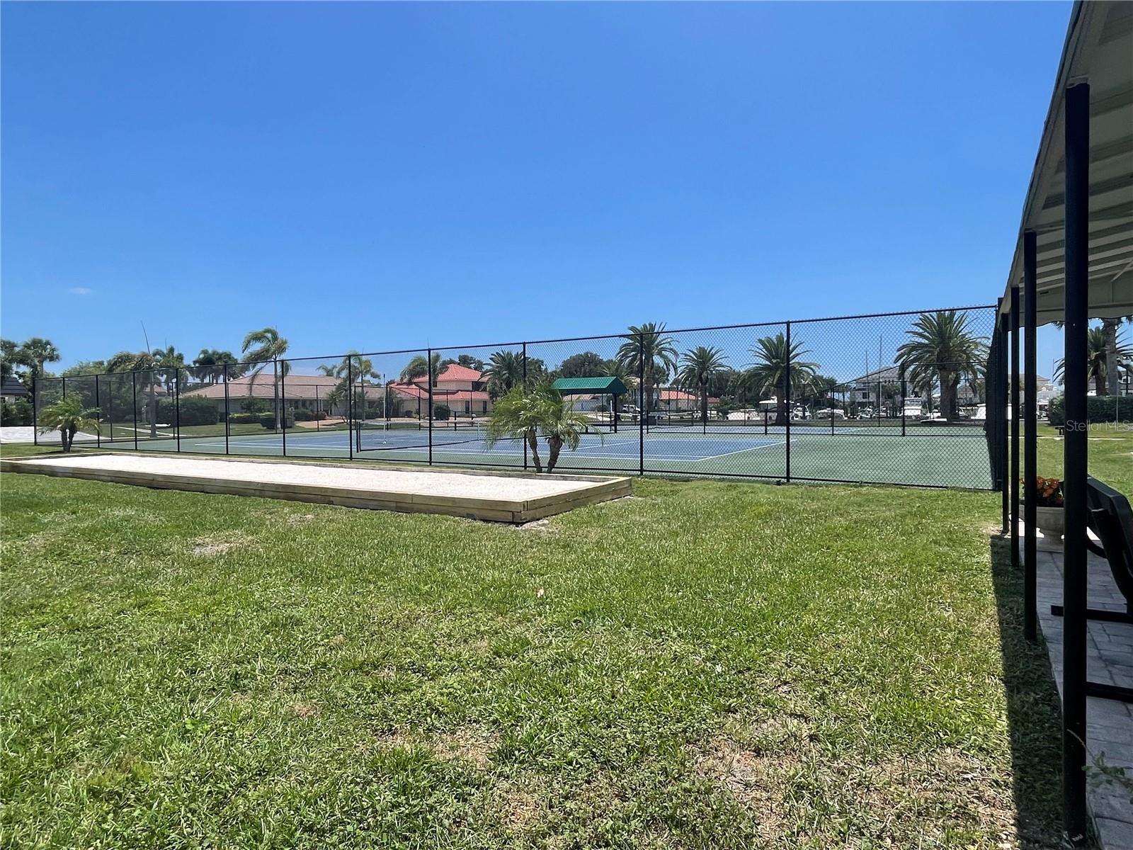 SOUTHBAY YACHT & RACQUET CLUB - Residential