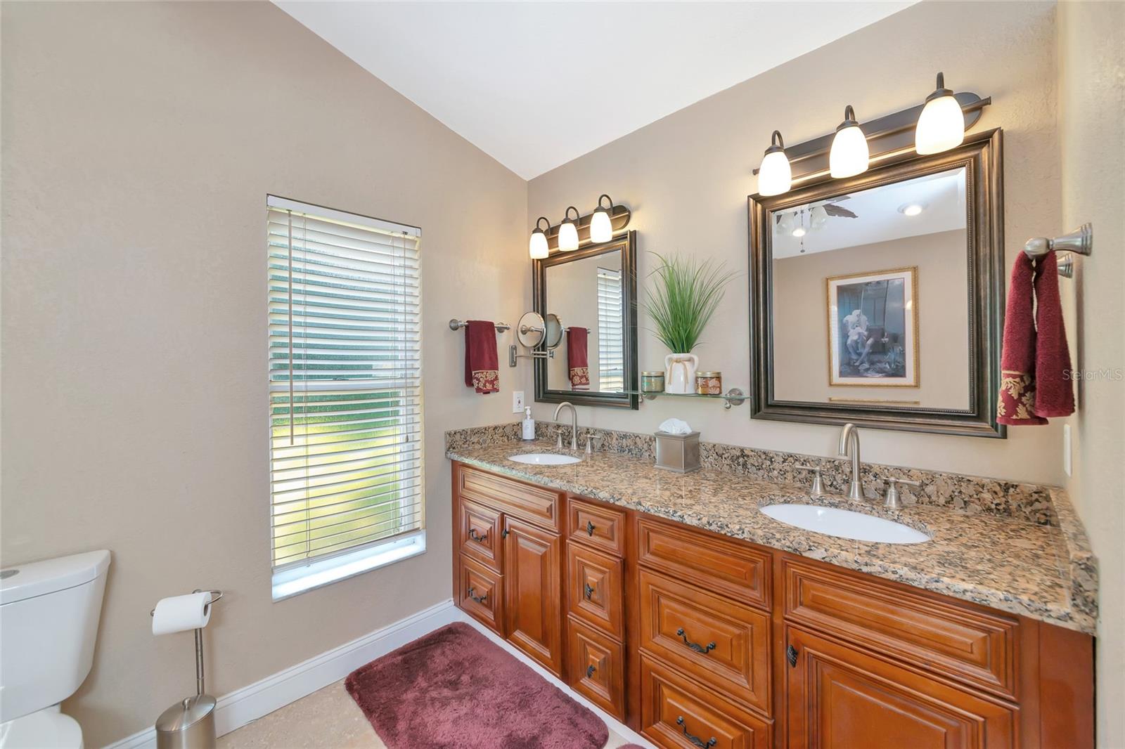 SOUTHBAY YACHT & RACQUET CLUB - Residential