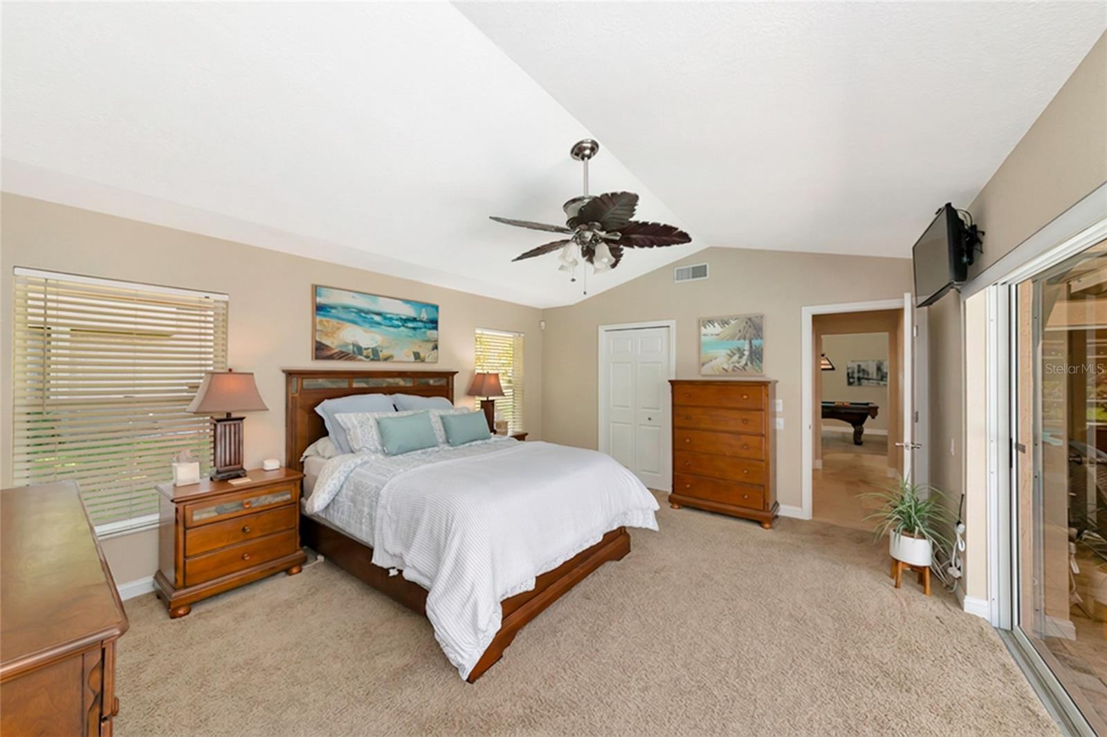 SOUTHBAY YACHT & RACQUET CLUB - Residential
