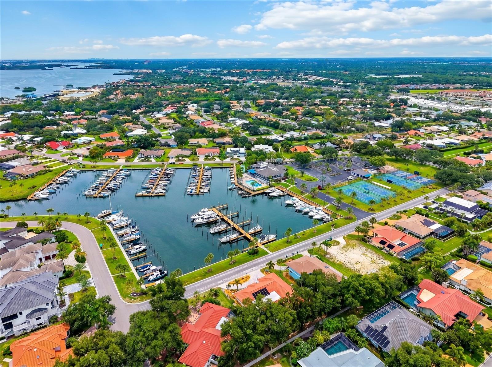 SOUTHBAY YACHT & RACQUET CLUB - Residential