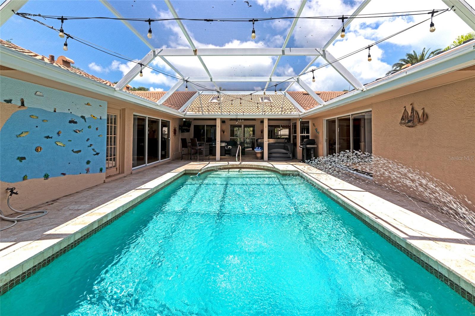SOUTHBAY YACHT & RACQUET CLUB - Residential