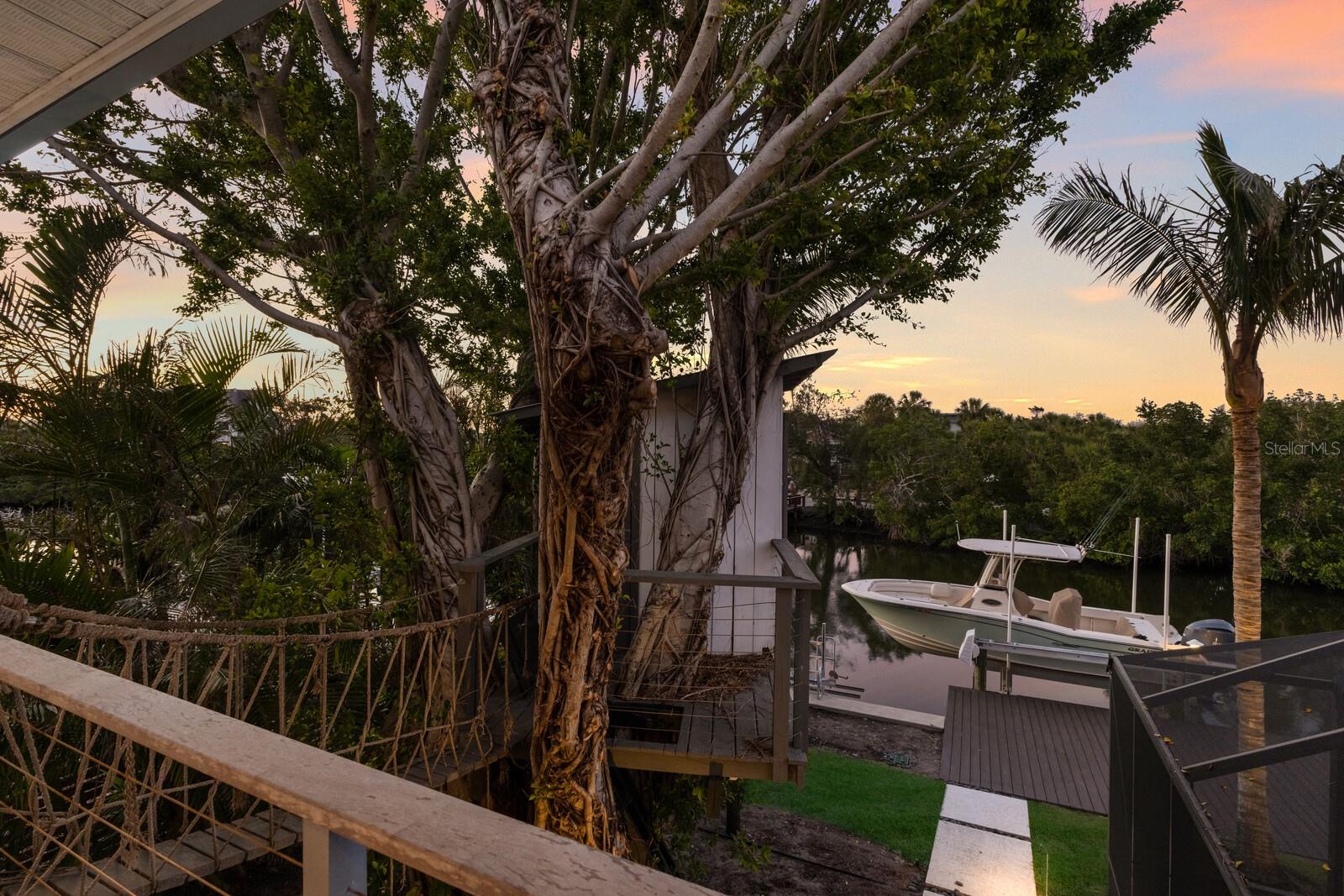 SARASOTA BEACH - Residential
