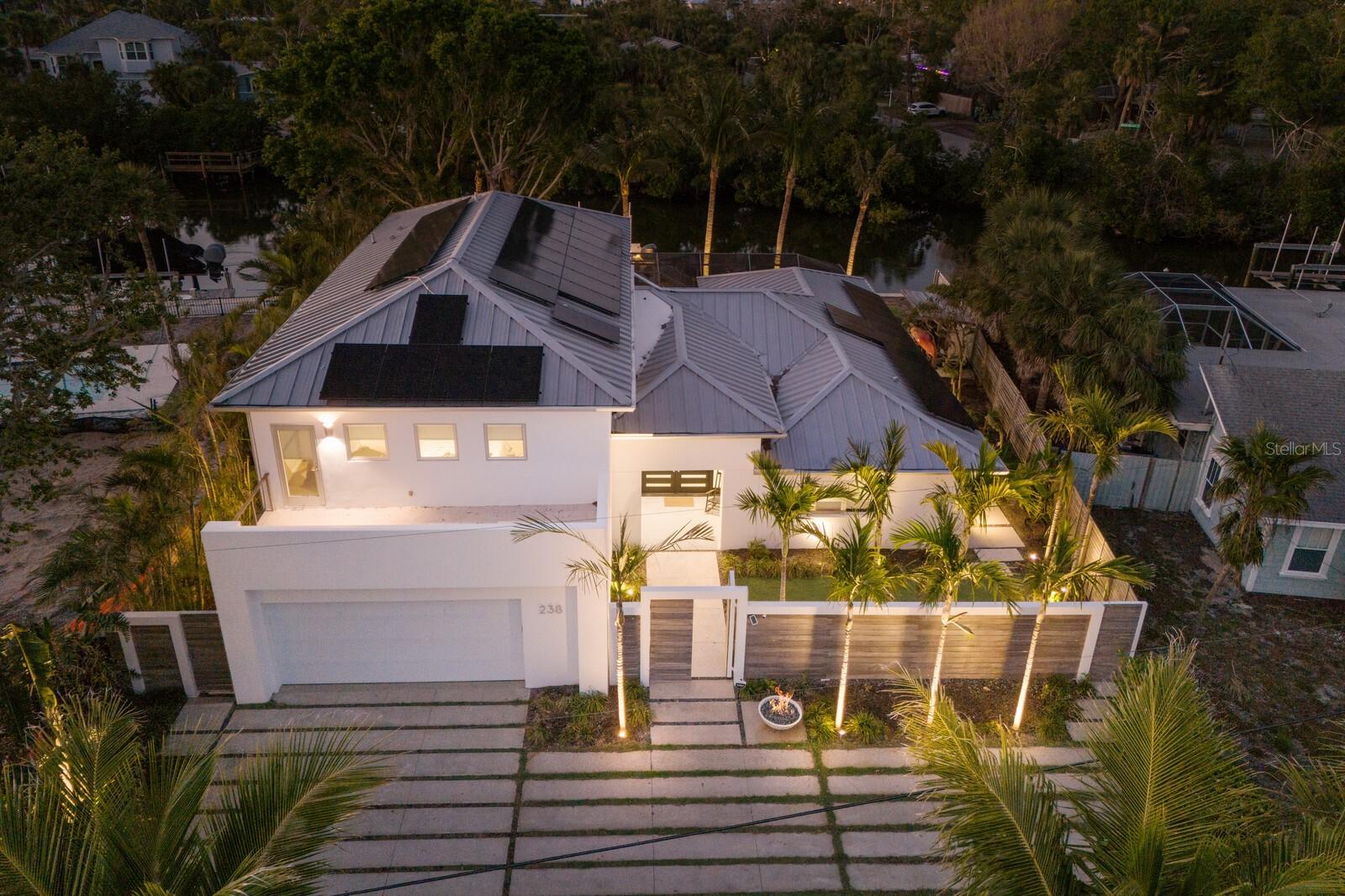 SARASOTA BEACH - Residential