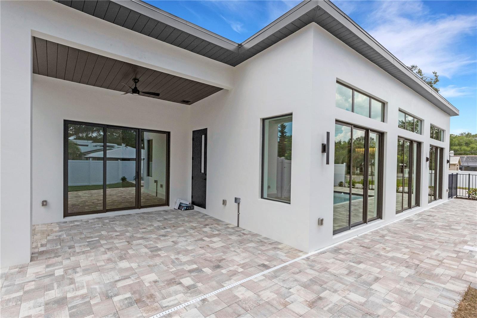 GROVE LAWN REP - Residential