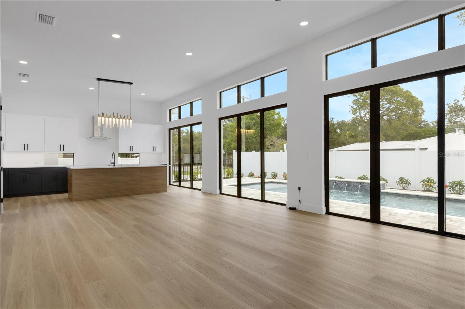 GROVE LAWN REP - Residential