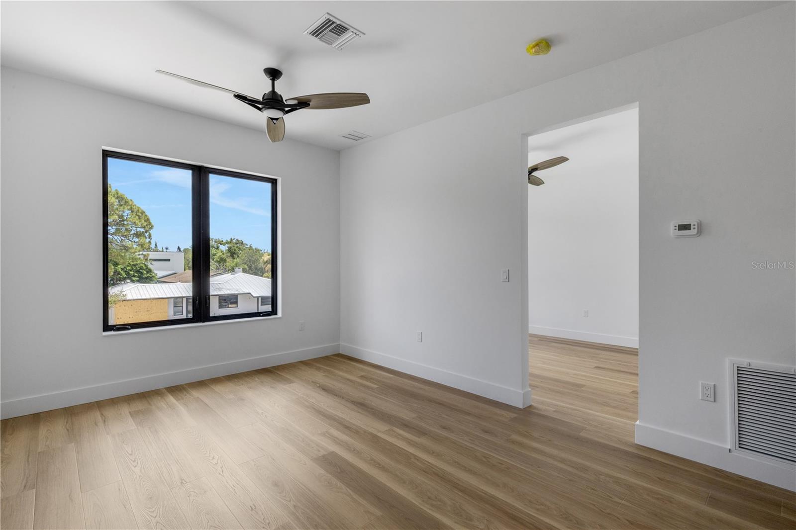 GROVE LAWN REP - Residential