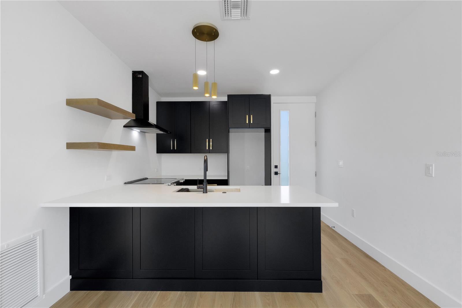 GROVE LAWN REP - Residential