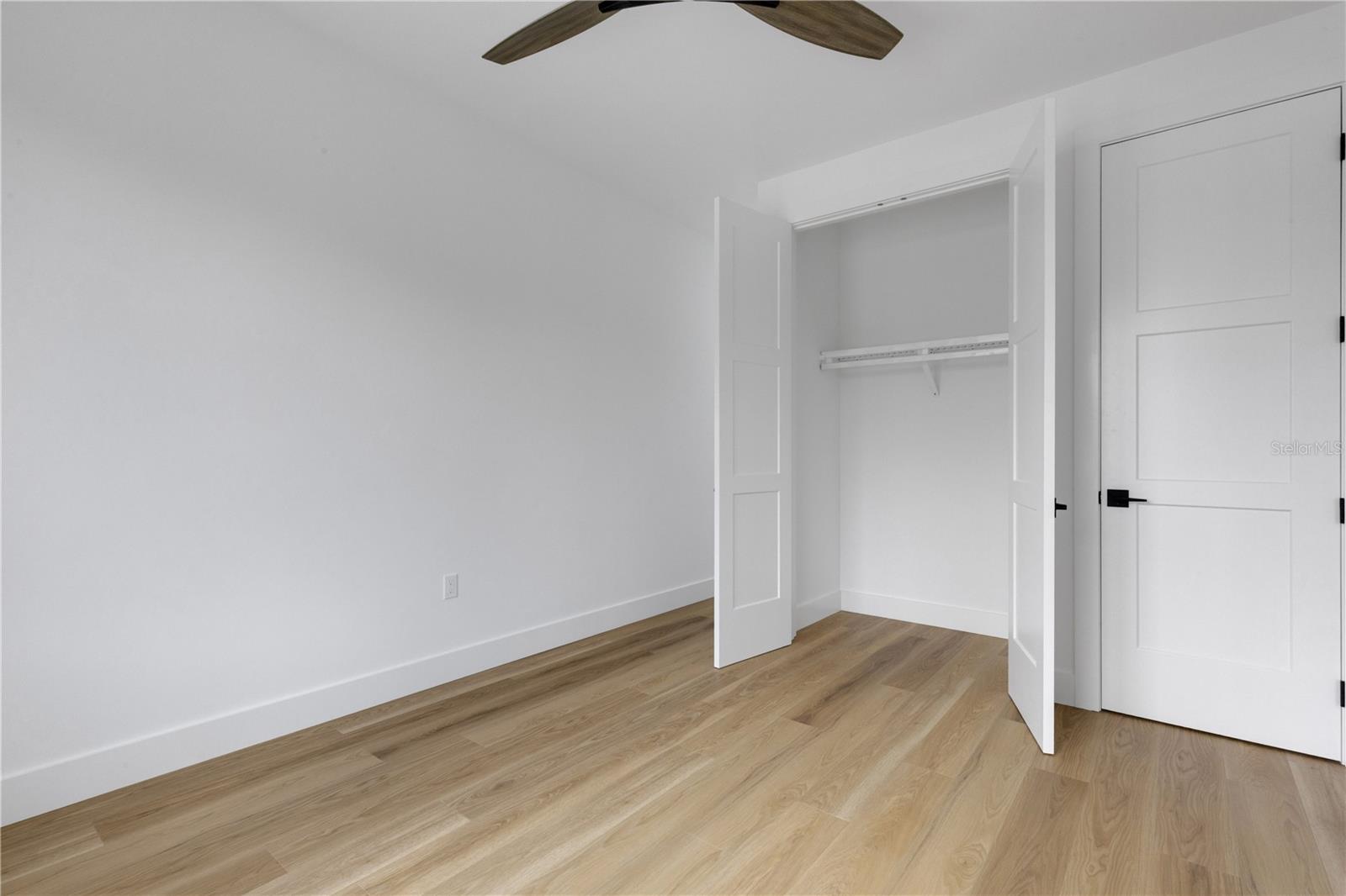 GROVE LAWN REP - Residential