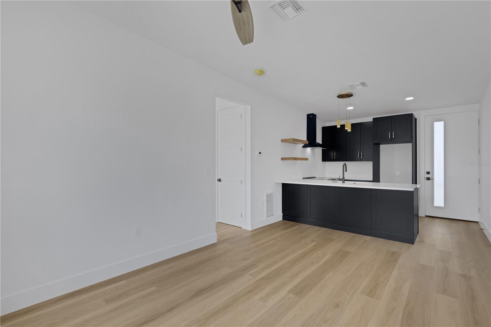 GROVE LAWN REP - Residential