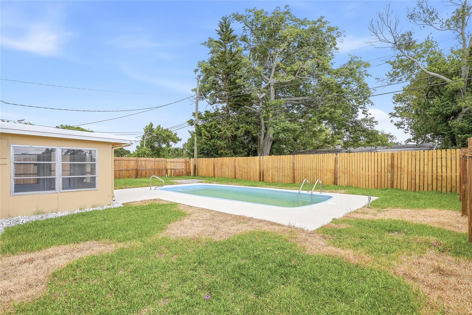 RIDGEWOOD GARDENS - Residential
