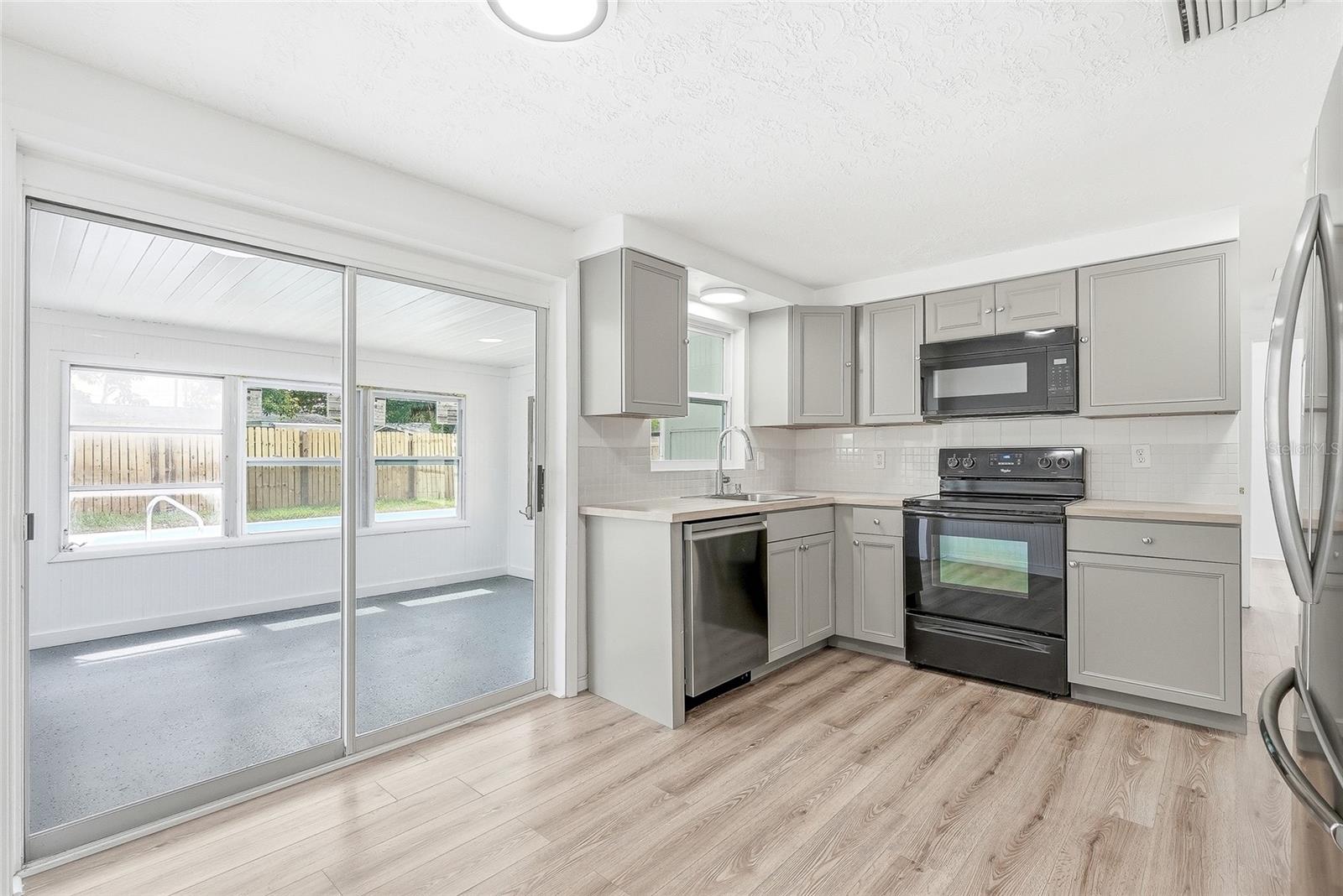RIDGEWOOD GARDENS - Residential