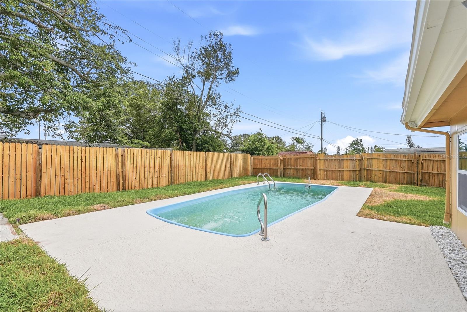 RIDGEWOOD GARDENS - Residential