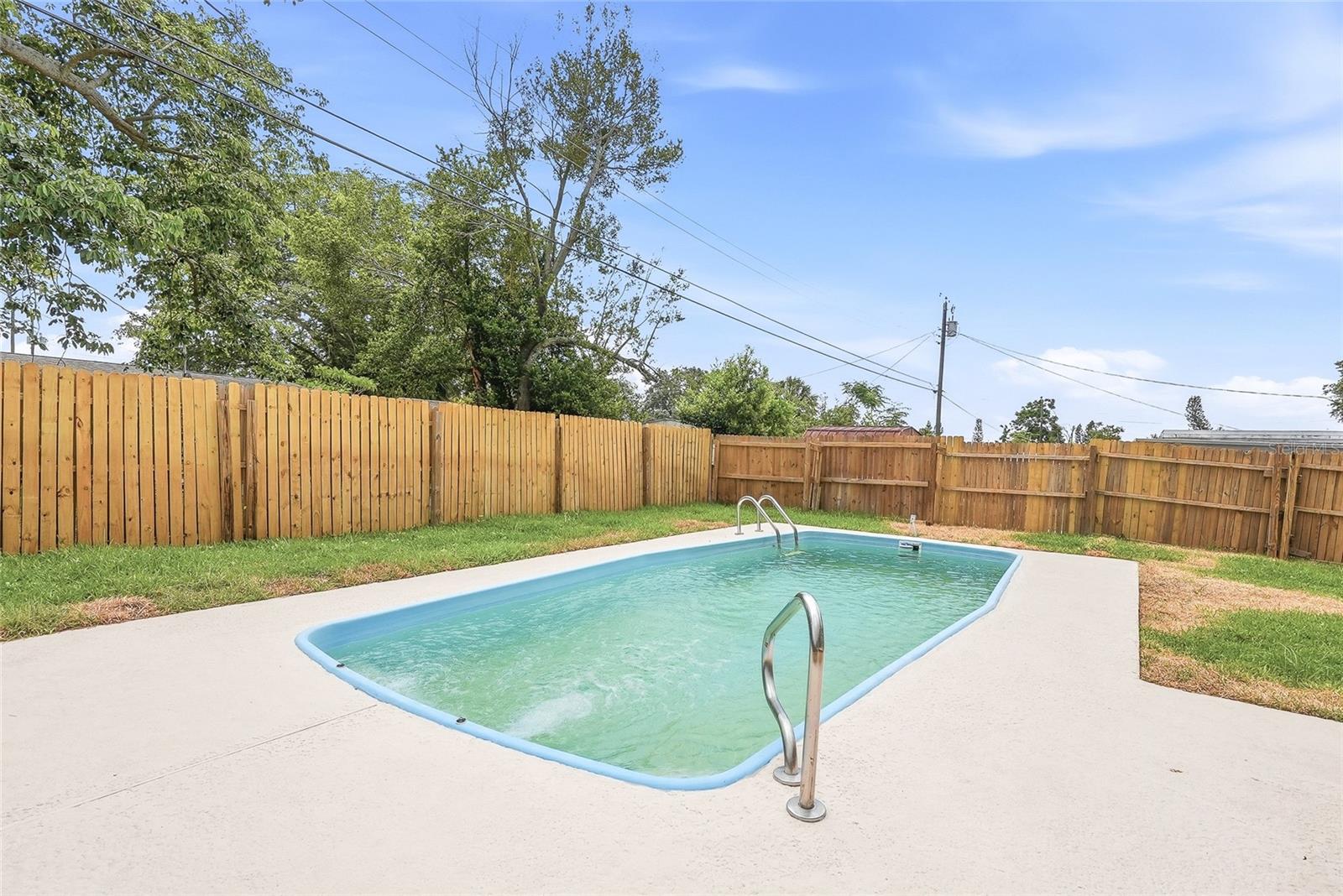 RIDGEWOOD GARDENS - Residential