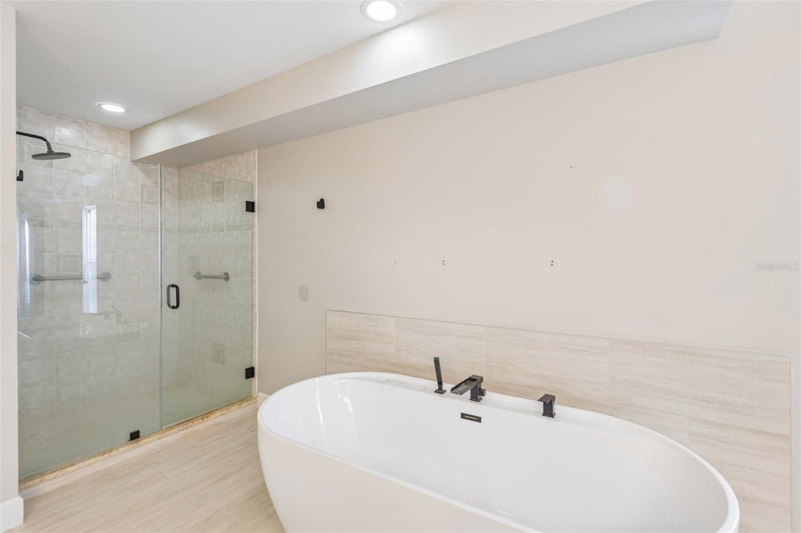 KINGSMILL - Residential