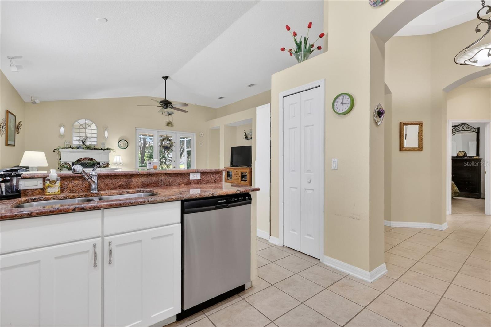 COUNTRY CLUB OF MOUNT DORA - Residential