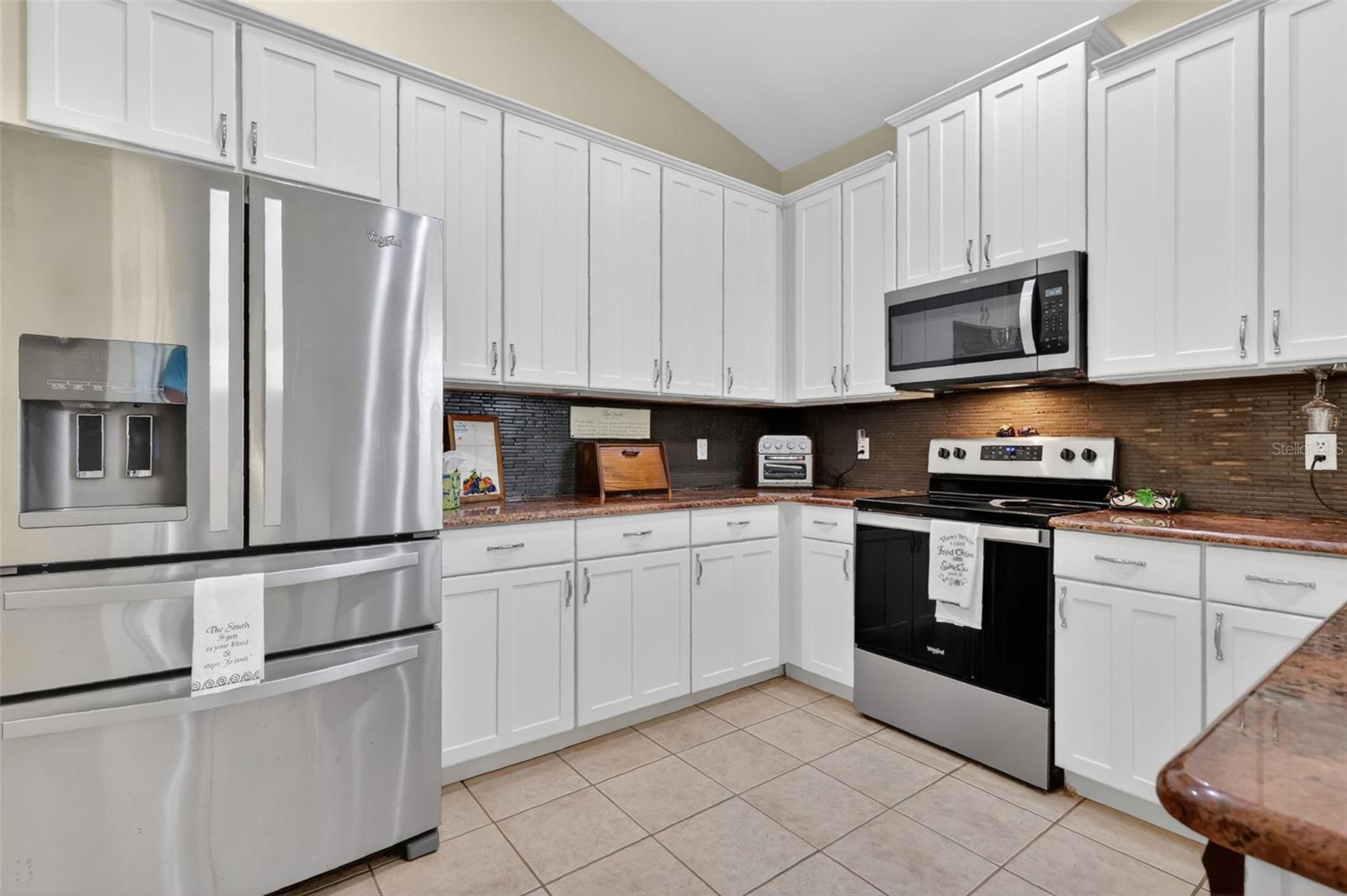 COUNTRY CLUB OF MOUNT DORA - Residential