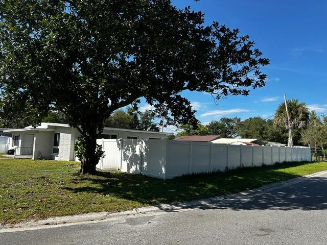 SOUTH PINECREST - Residential