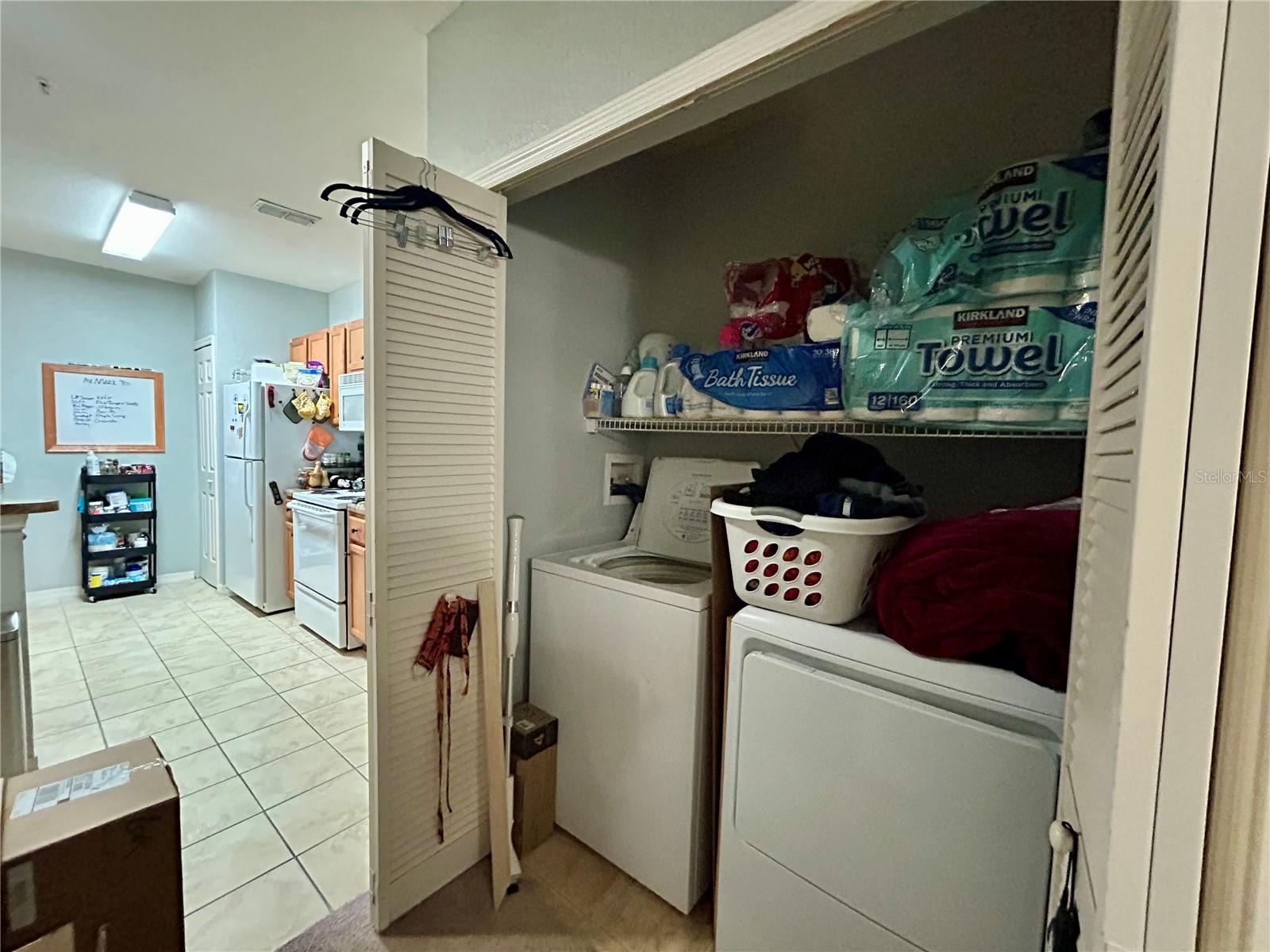 REGISTRY/MICHIGAN PARK CONDO - Residential