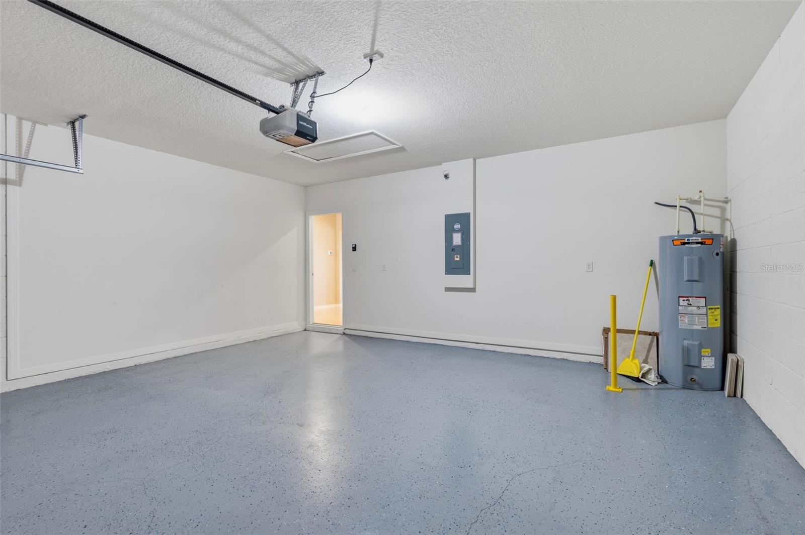 SUNCREST - Residential