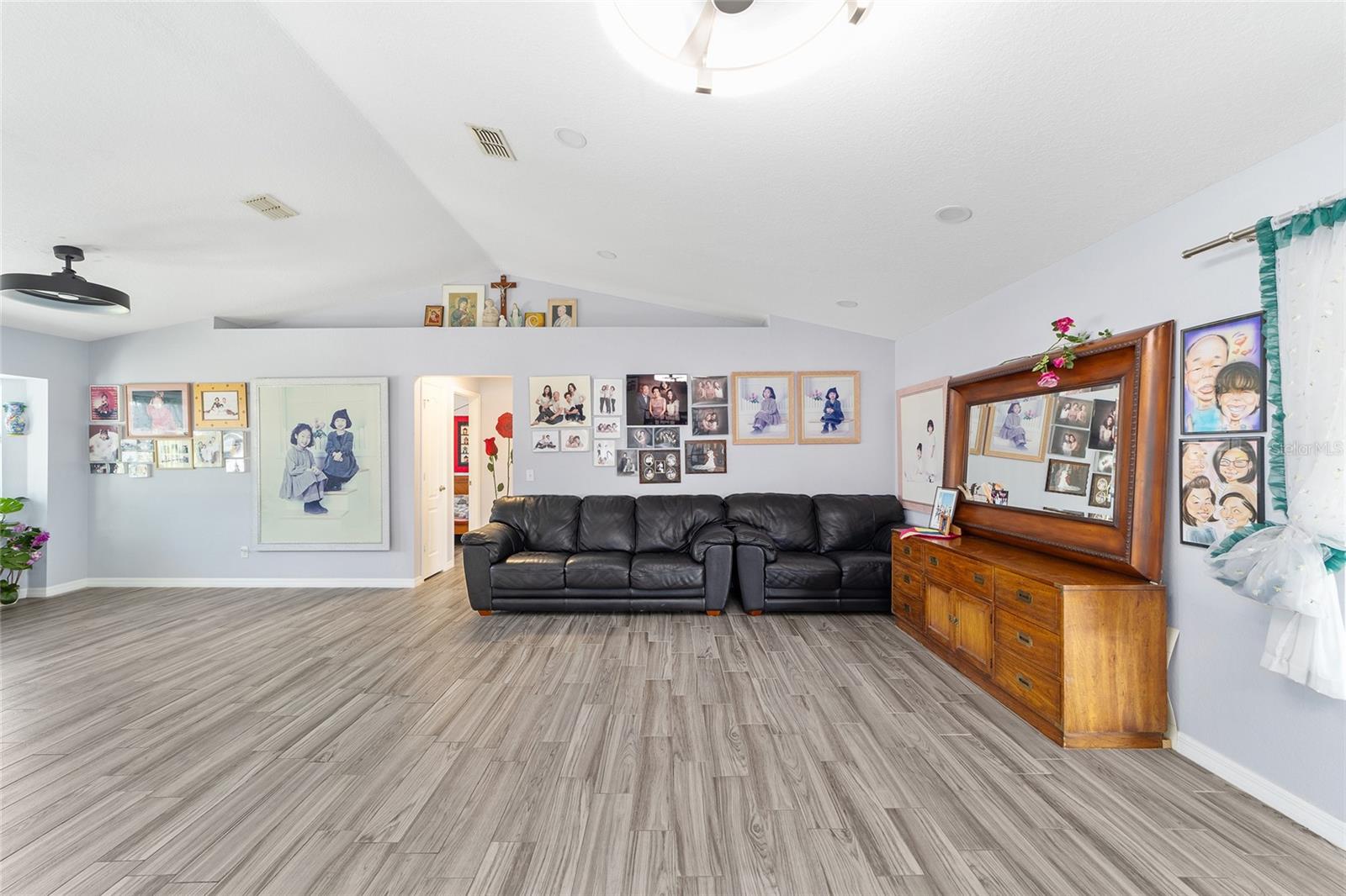 DIAMOND RIDGE - Residential