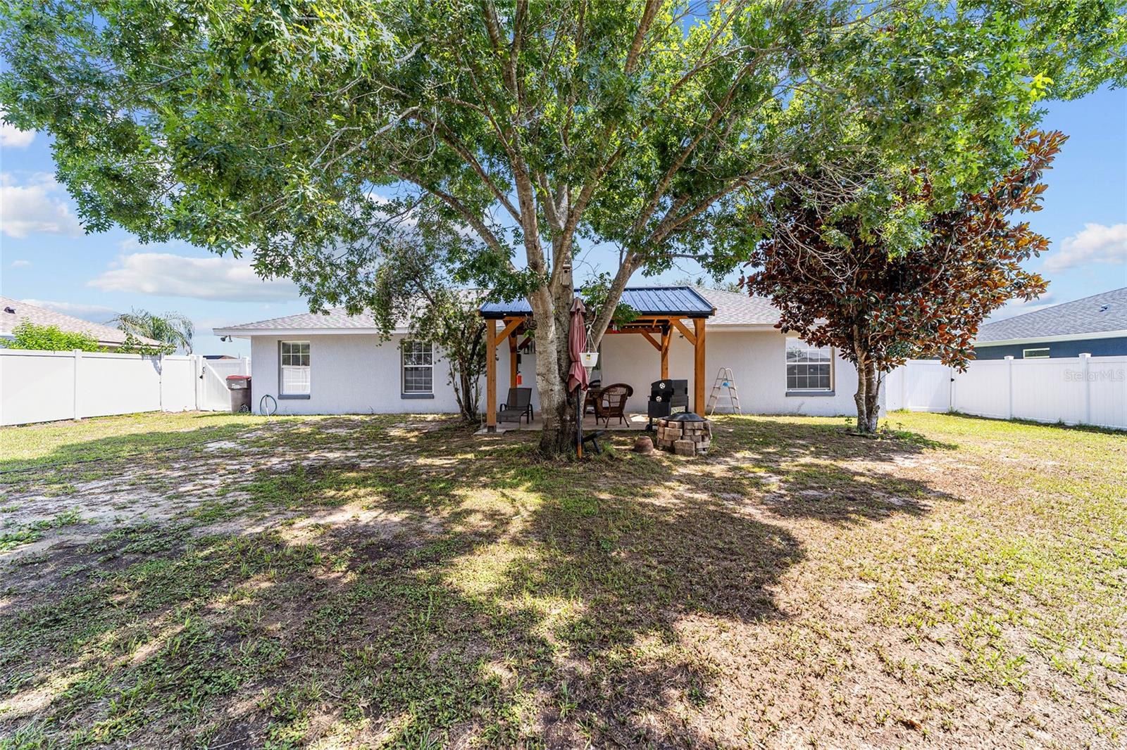 DIAMOND RIDGE - Residential