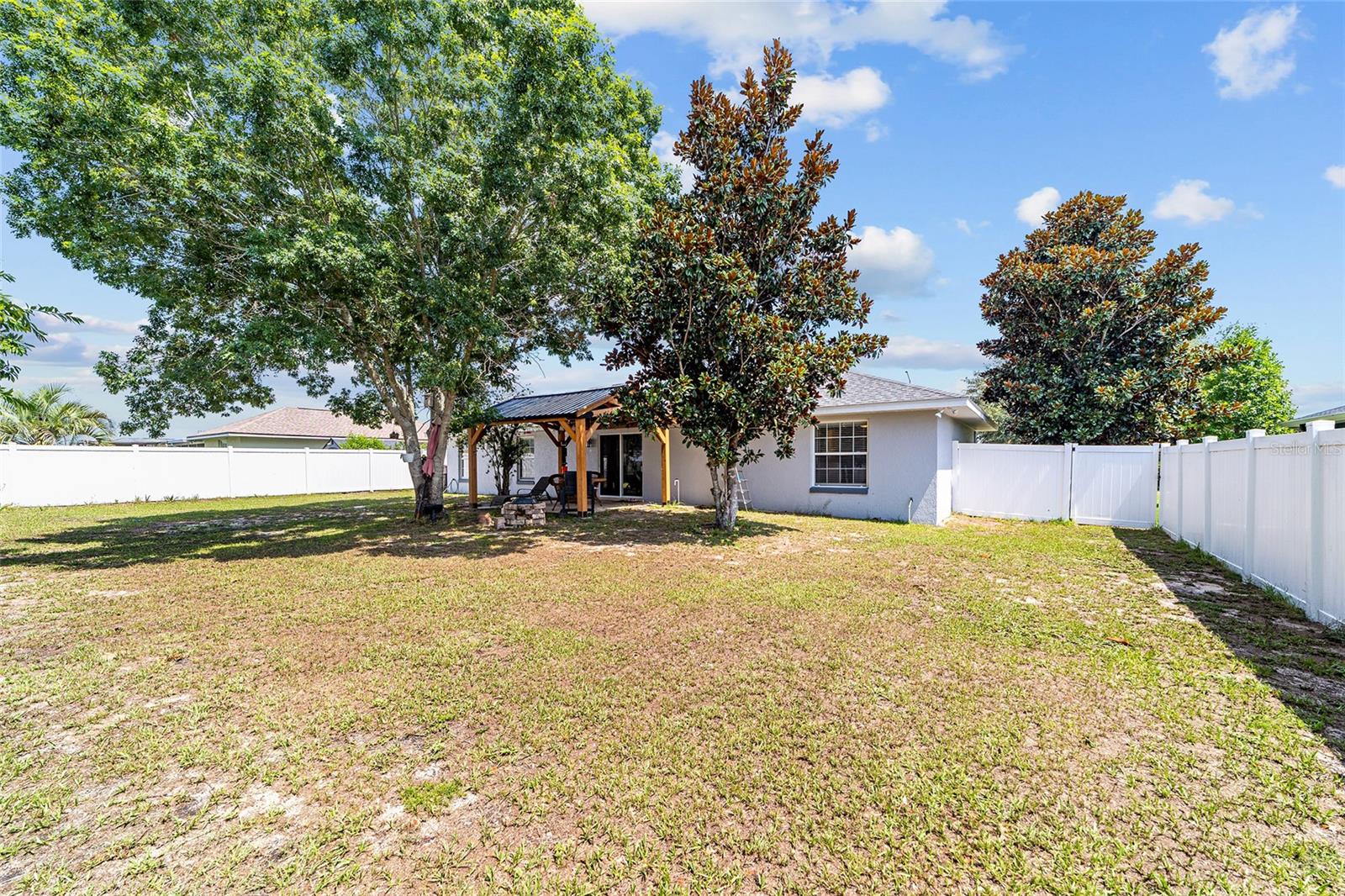 DIAMOND RIDGE - Residential