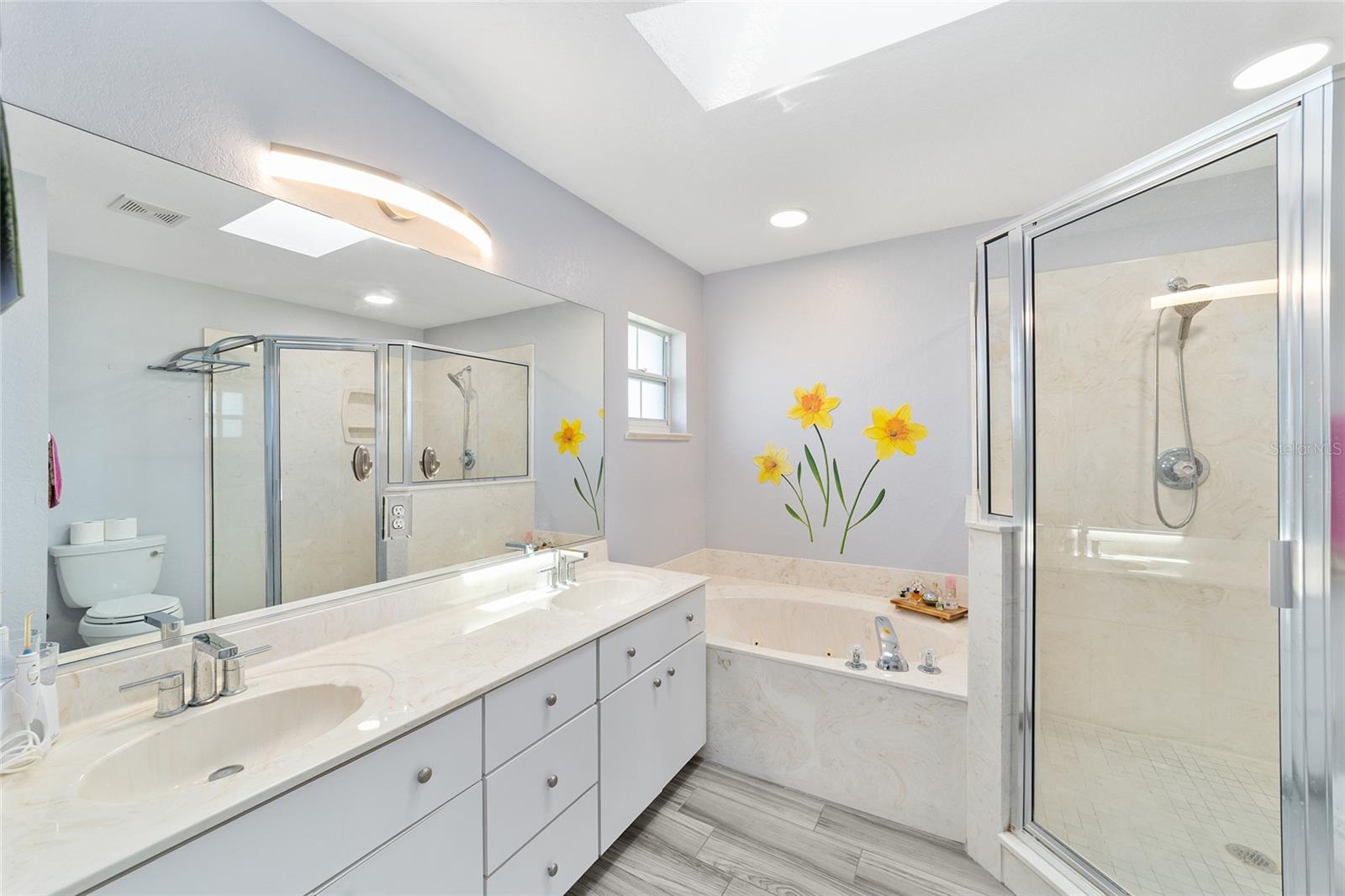 DIAMOND RIDGE - Residential