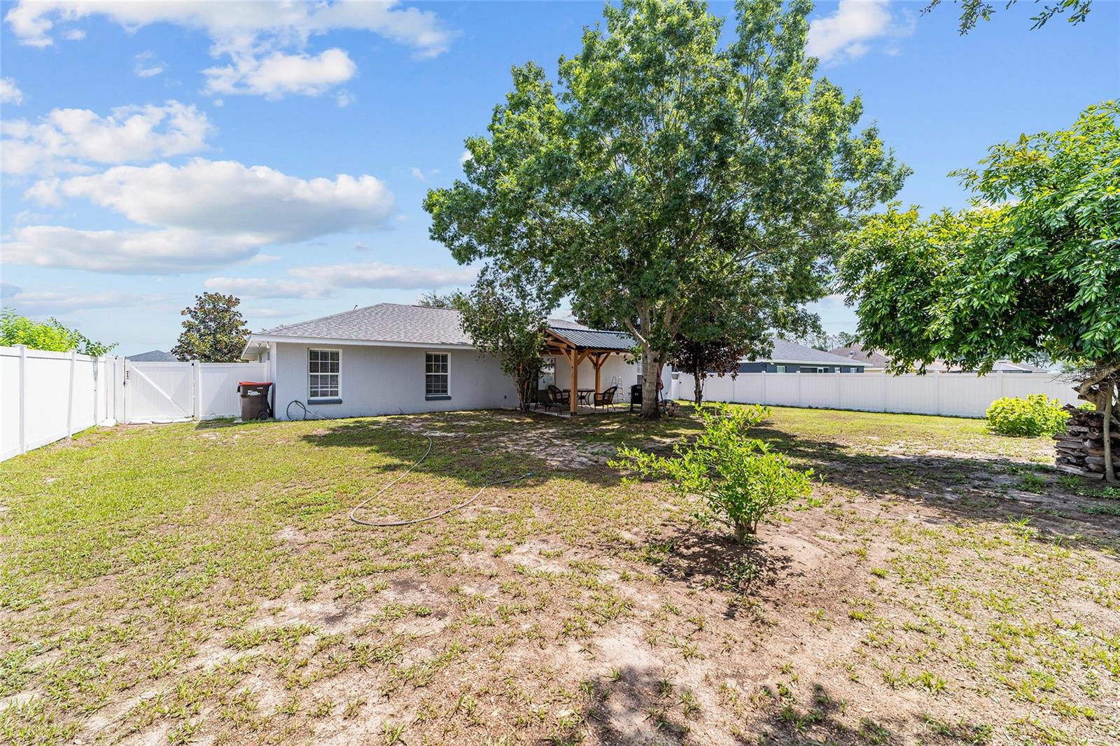 DIAMOND RIDGE - Residential