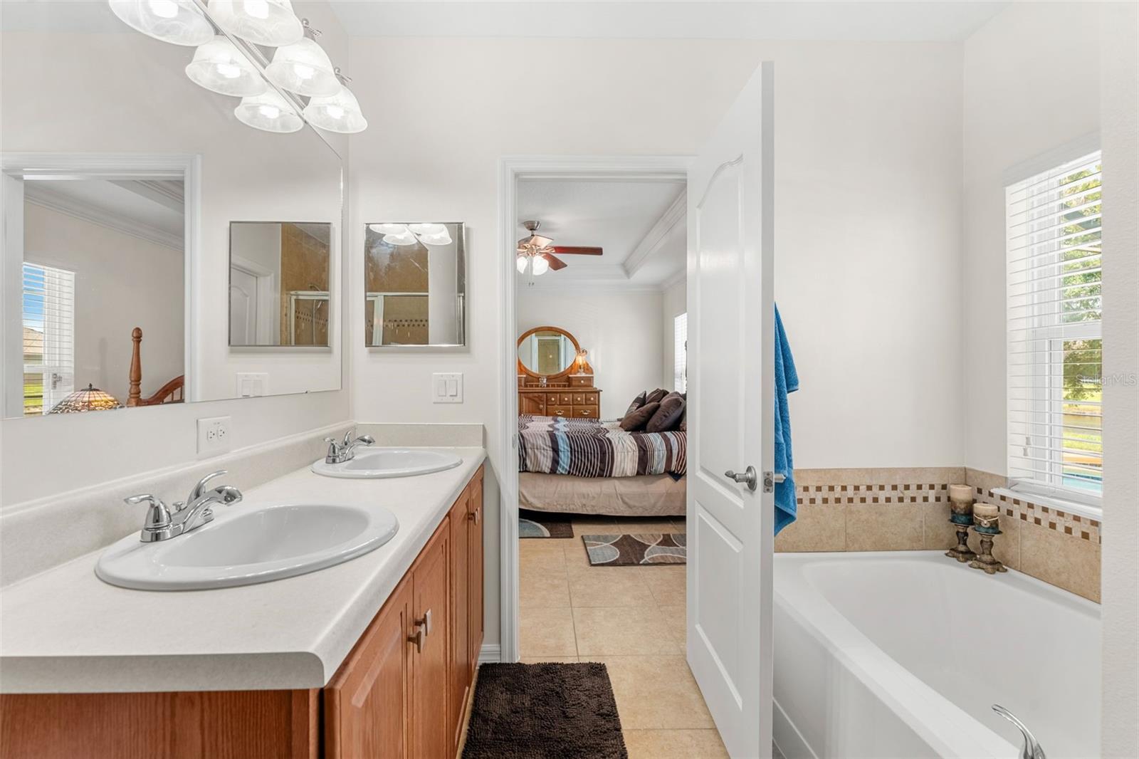 EMERALD LAKES PUD - Residential