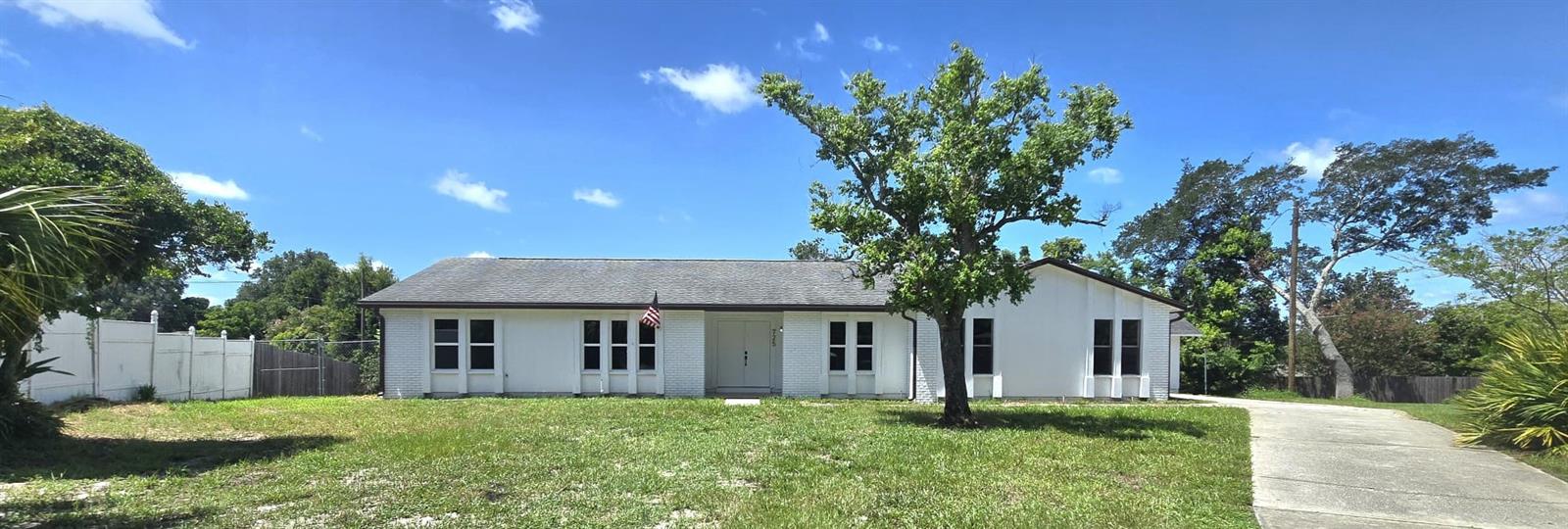 DELTONA LAKES UNIT 03 - Residential