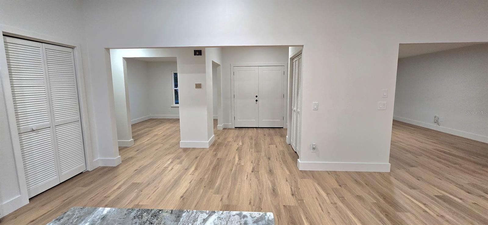 DELTONA LAKES UNIT 03 - Residential