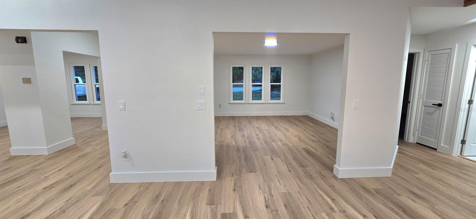 DELTONA LAKES UNIT 03 - Residential